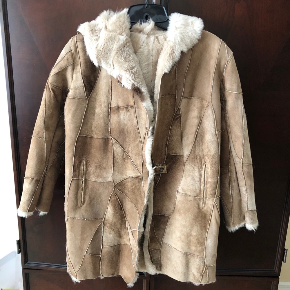 Hooded shearling sheepskin coat